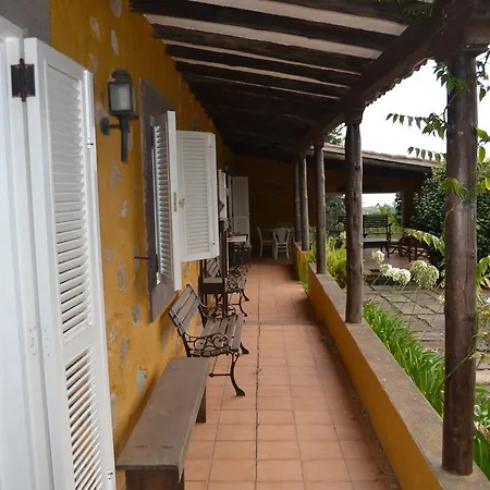 Nyaraló Casa Rural Moya *